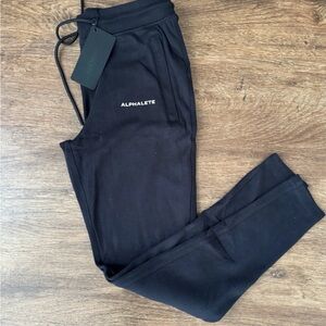 NWT ALPHALETE Women's Essential Core Jogger Black Sz S